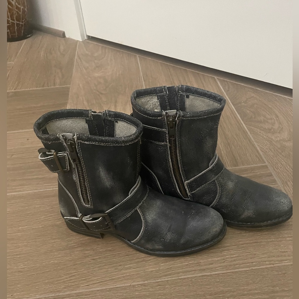 Bed Stu black distressed Becca ankle boots